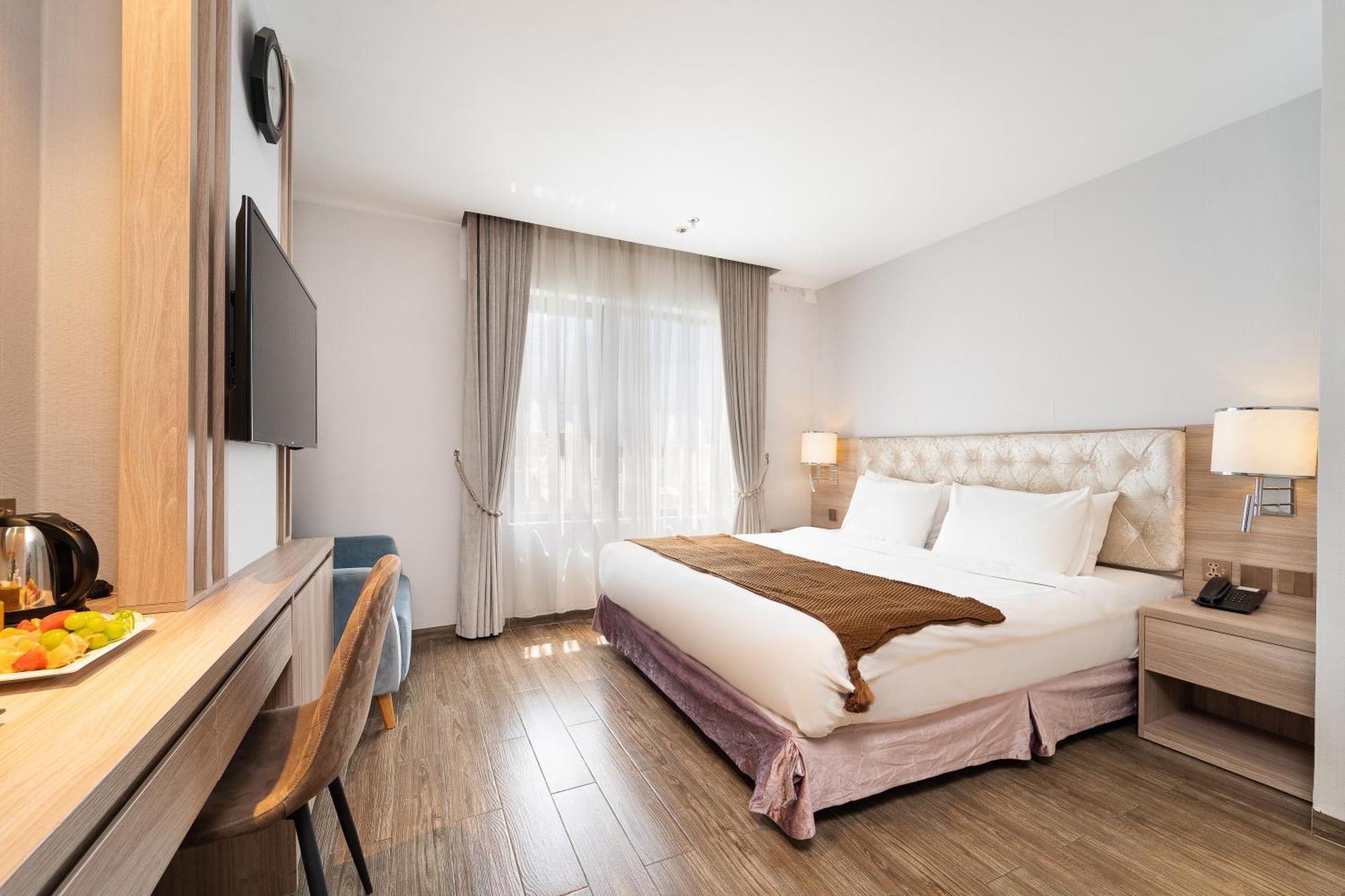 Nicecy Hotel Suites & Spa Ho Chi Minh City Exterior photo